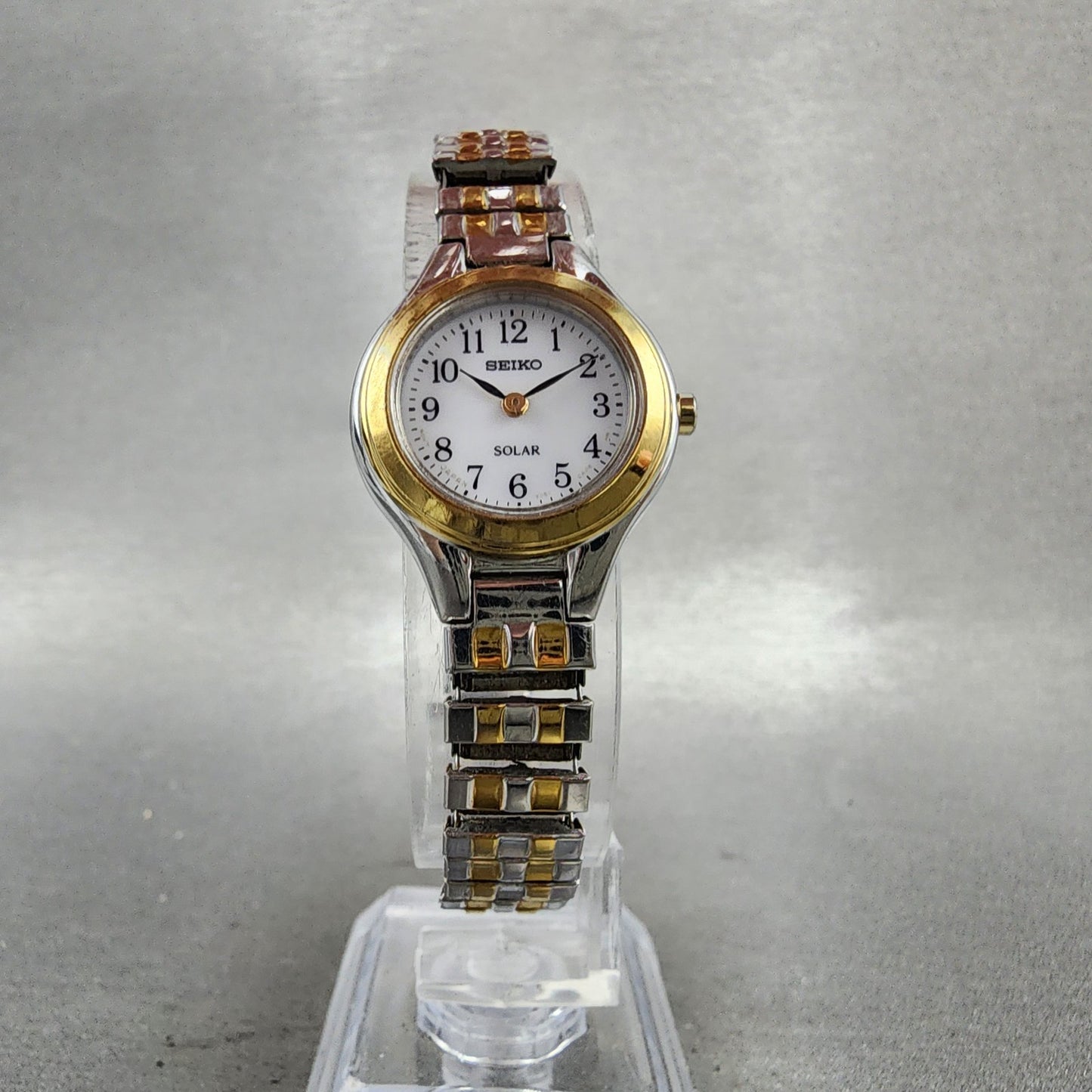 Seiko Solar Watch Women 22mm White Dial Two Tone Round V1150AG0 Runs5