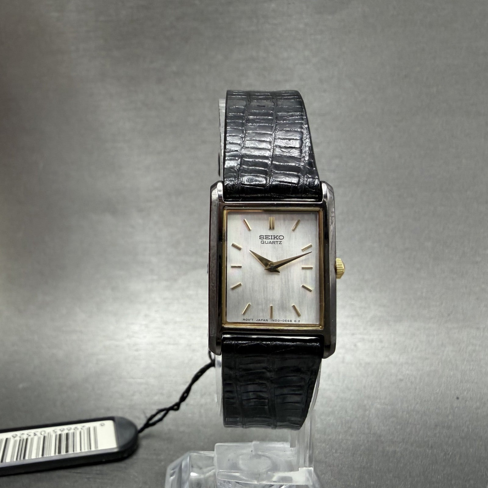 Seiko Tank Watch Women 18mm MOP Dial Black Tone Rectangle 1N005C89 NOS Runs Box5