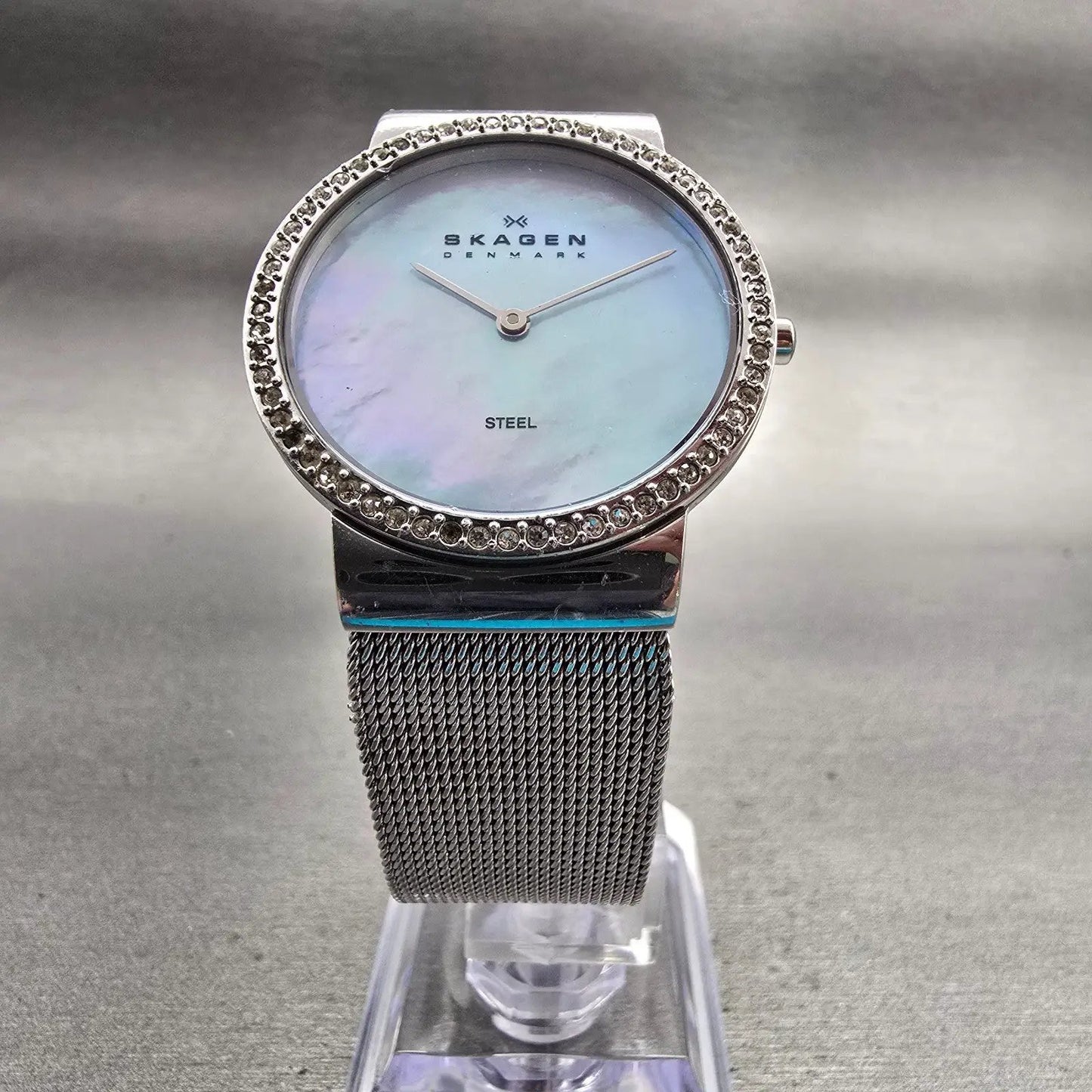 Skagen Watch Women 32mm MOP Dial Silver Tone Gemmed Round 644LSS1 New Battery5