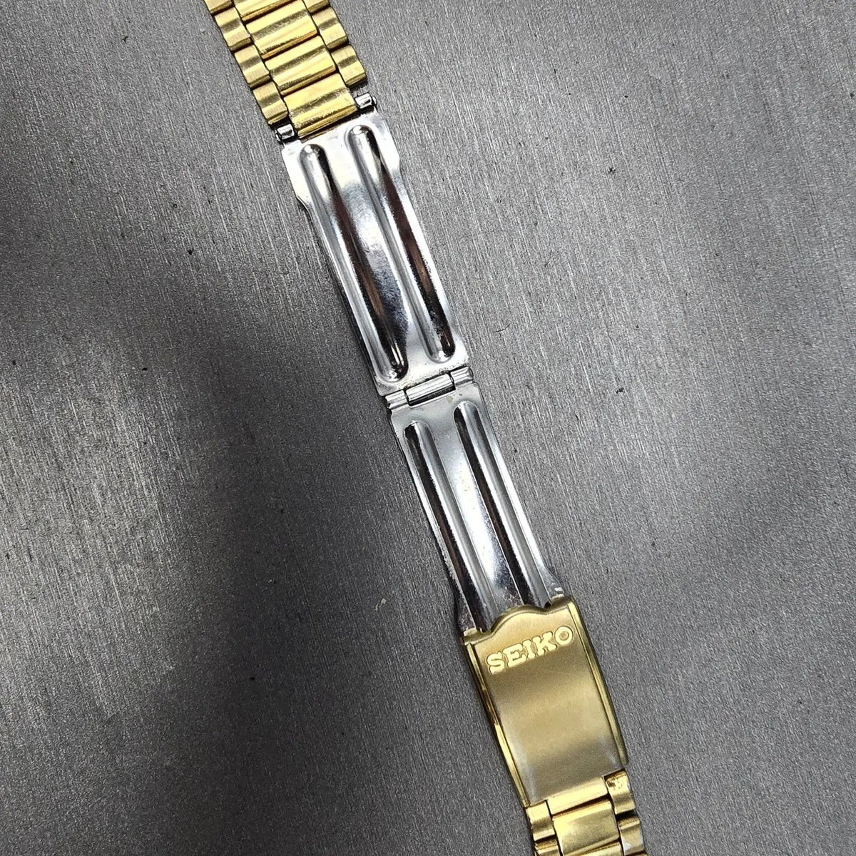 Seiko Bracelet 20mm Stainless Steel Gold Tone Tri Folding Clasp Vintage Japan L11