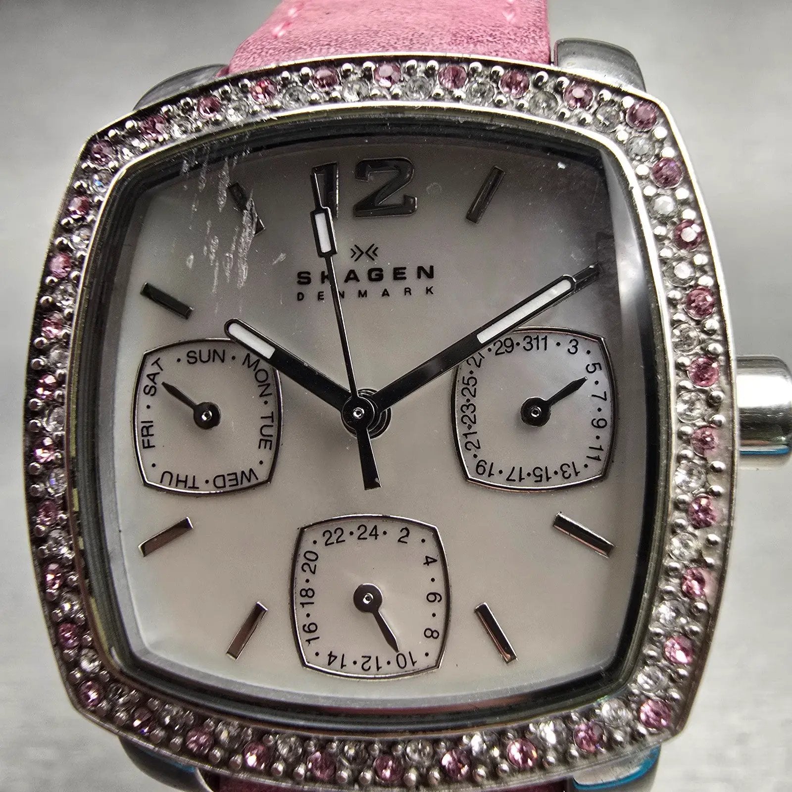 Skagen Watch Women 30mm MOP Dial Silver Tone Daydate Gemmed 558SSLPCR New Batt1