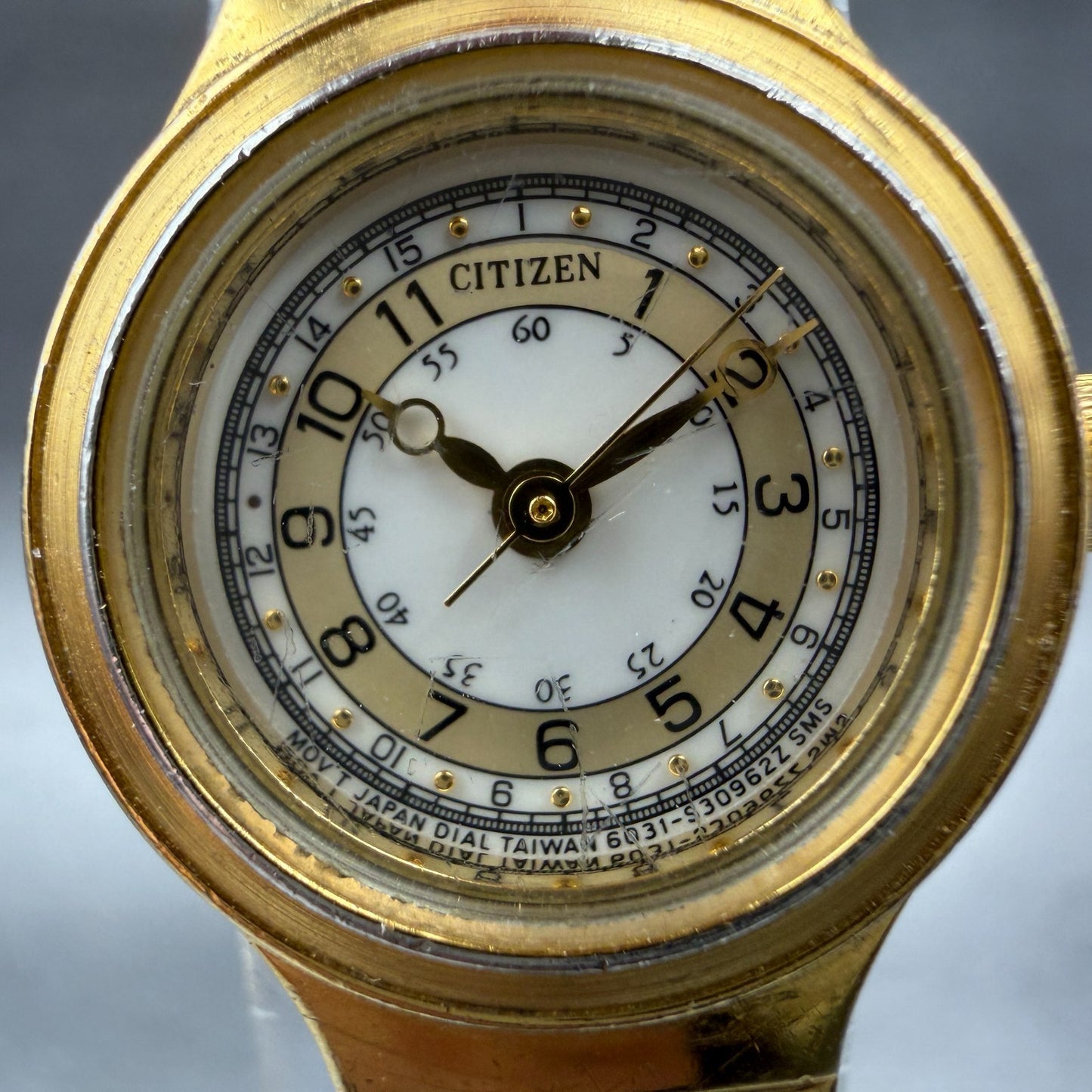 Citizen Watch Women 20mm Cream Dial Gold Tone Round 6031S07742 New Battery1