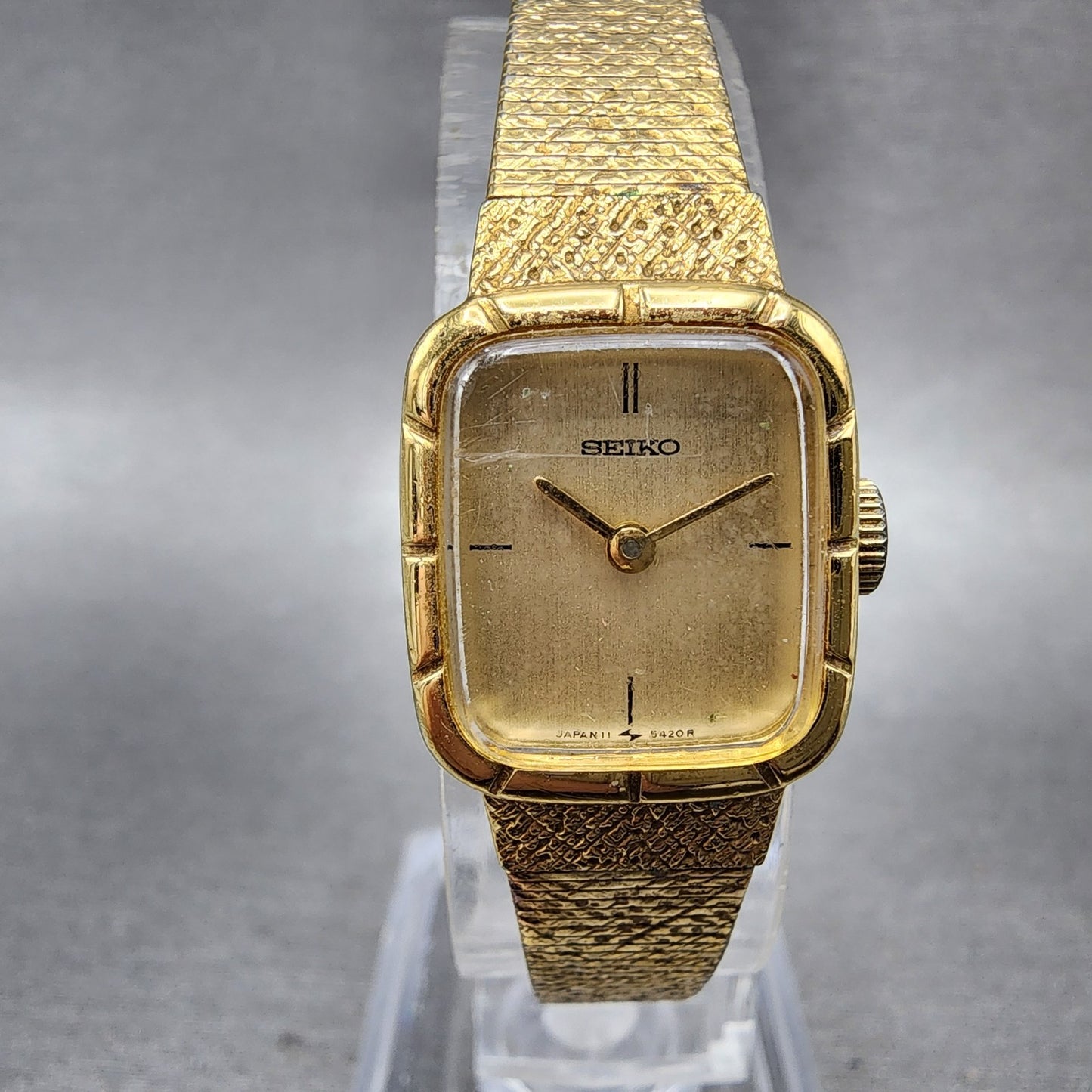 Seiko Tank Watch Women 16mm Champagne Dial Gold Tone Manual 115179 Runs0