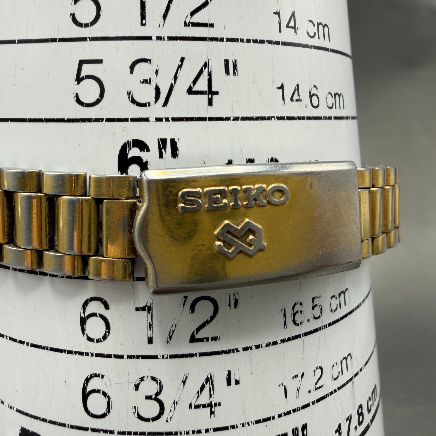 Seiko SQ Watch Women 25mm Gold Dial Gold Tone Daydate Round 2A23-0039 NewBat TPI10