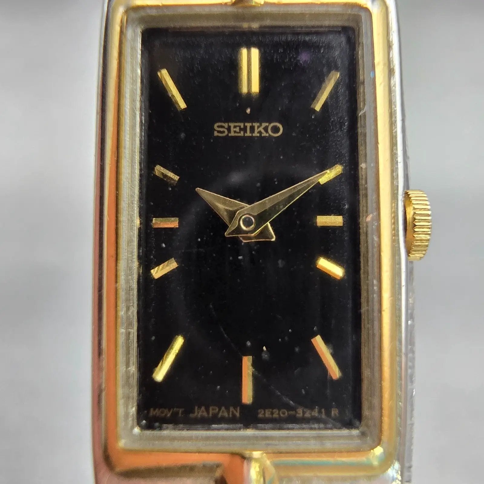 Seiko Watch Women 13mm Black Dial Gold Tone Rectangle 2E20-7479 New Battery VTG1