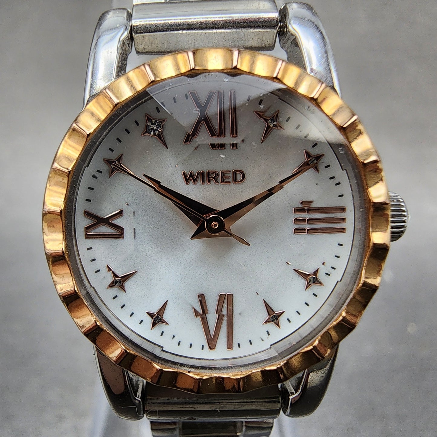 Seiko Wired Watch Women 22mm White Dial Two Tone Round VJ21KJ70 New Battery1