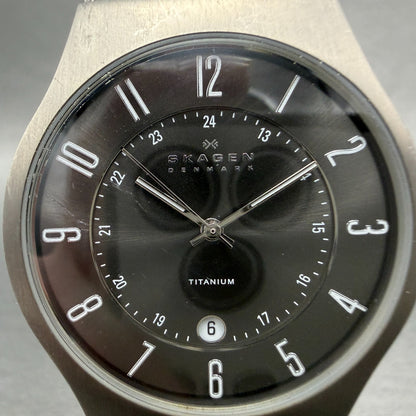 Skagen Watch Men 37mm Gray Dial Titanium Date 233XLTTM Mesh Band New Battery ABC1