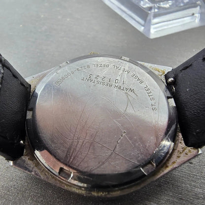 Seiko SQ Watch Men 34mm Black Dial Two Tone Daydate READ!!!!! 8223-8009 New Batt9