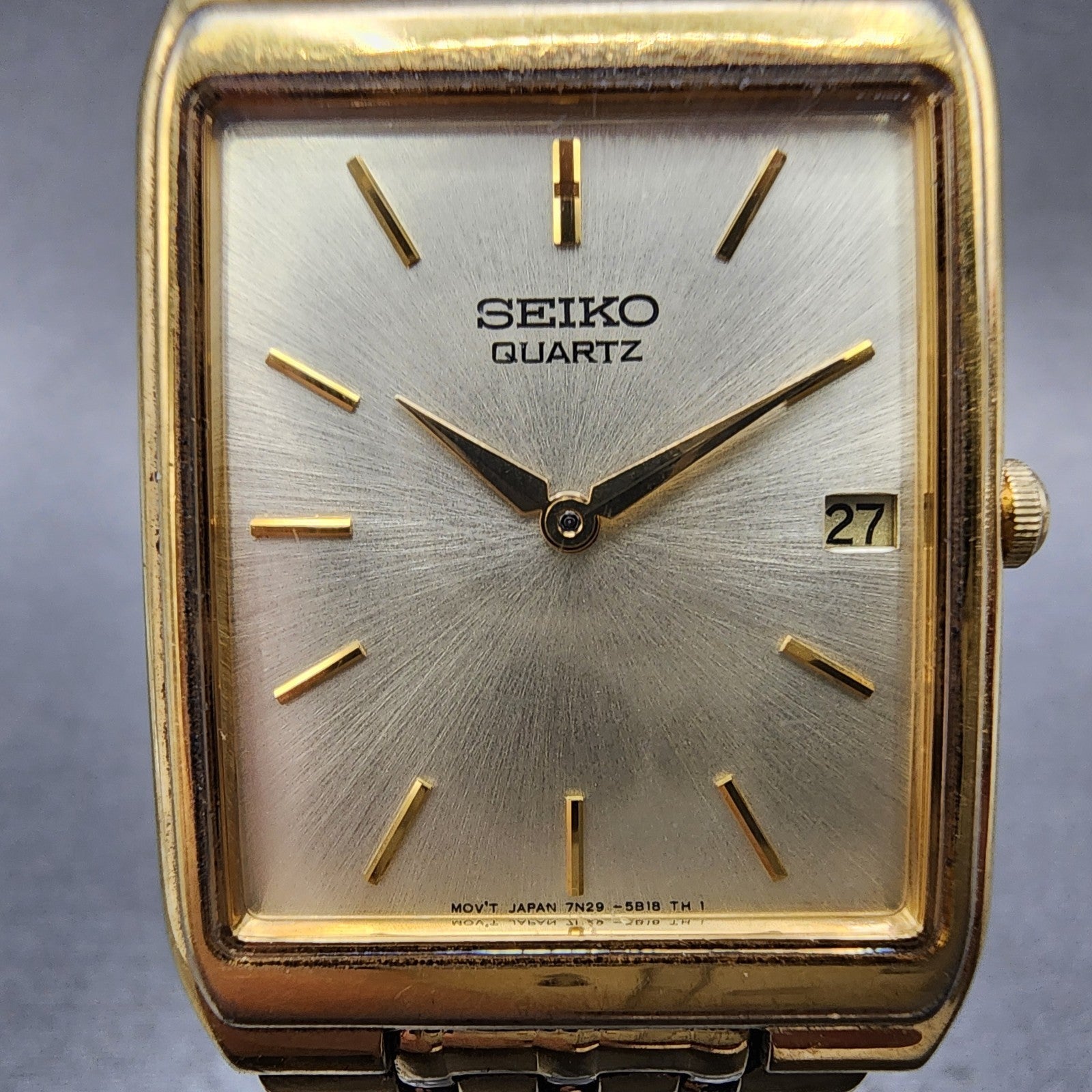 Seiko Tank Watch Men 27mm Champagne Dial Gold Tone Date 7n295b29 New Battery1