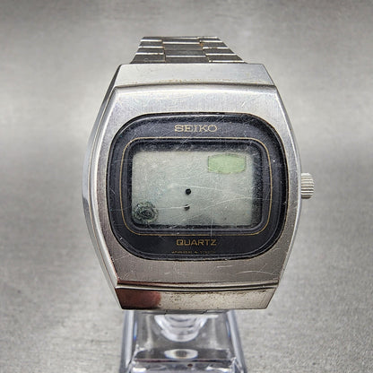 VTG Seiko Digital Watch Men 36mm Digital Steel 05335023 Rectangle PARTS0