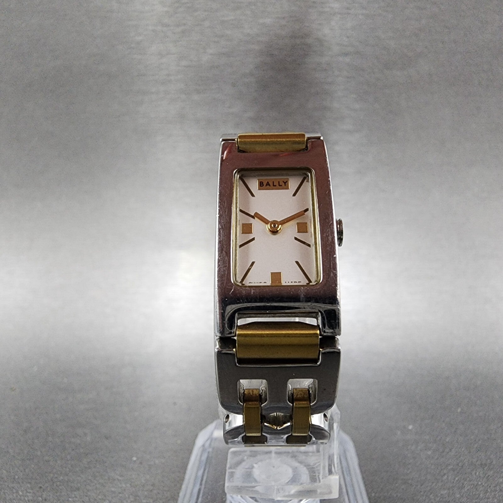 Bally Tank Watch Women 14mm White Dial Two Tone Rectangle A160A179 New Battery5