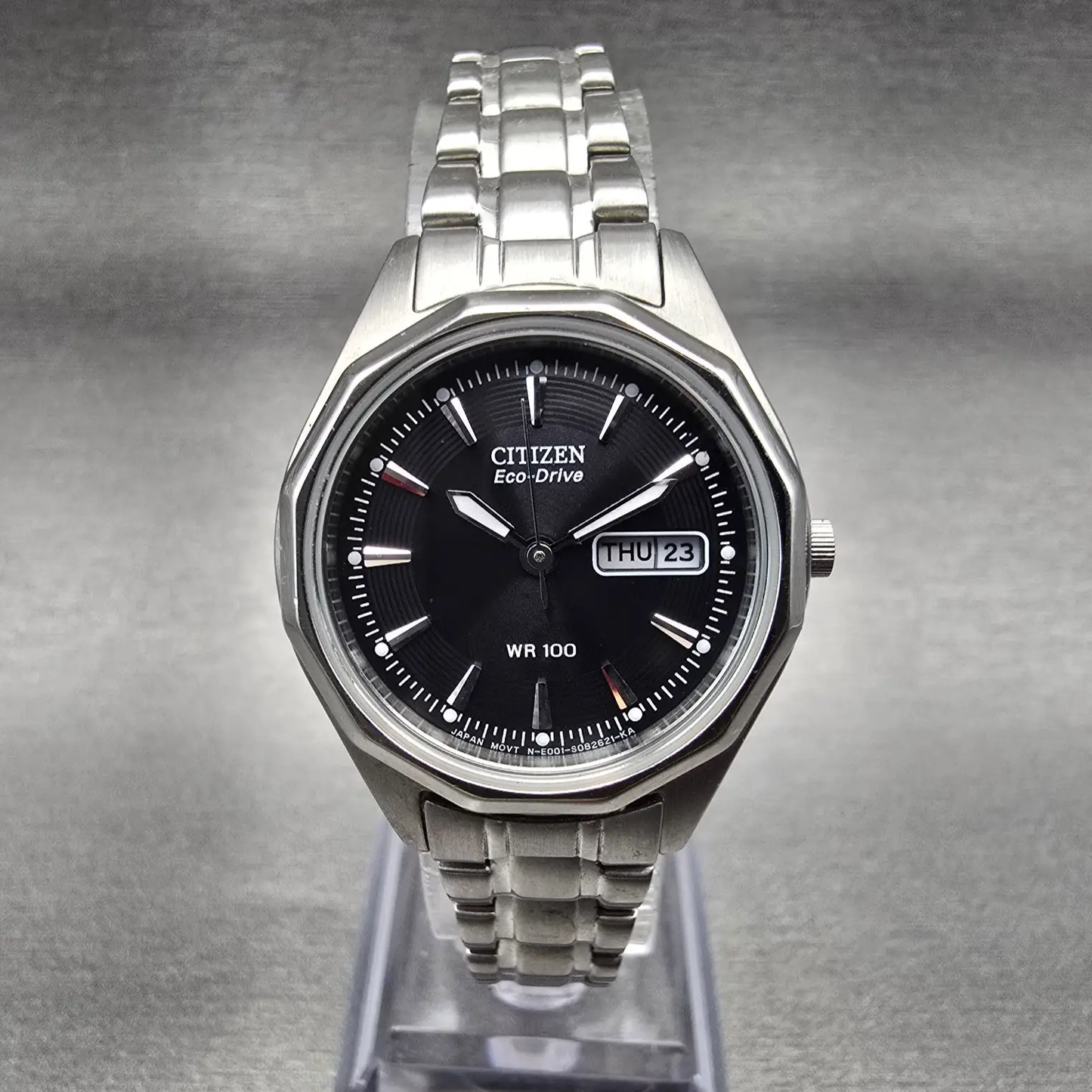 Citizen Eco-Drive Watch Women 26mm Black Dial Silver Daydate E001-S053463 Works0