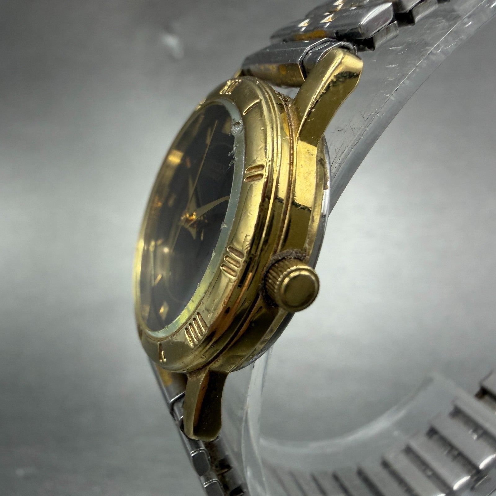 Citizen Watch Women 24mm Black Dial Gold Tone Date 1012-K13131 New Battery VTG2