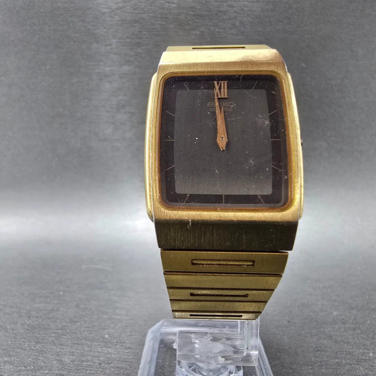 Seiko Tank Watch Men 26mm Black Dial Gold Tone Rectagle 5Y30-5B59 PARTS NO CROWN8