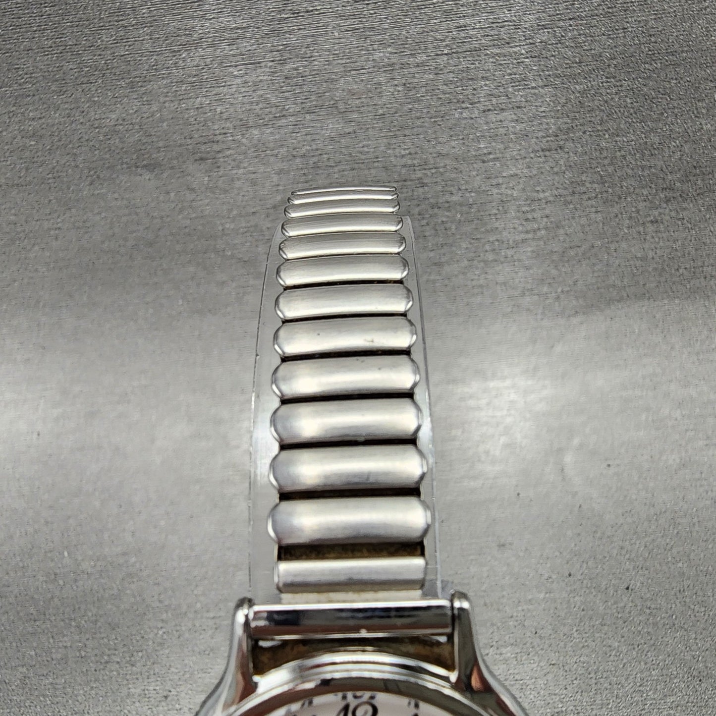 Citizen Watch Women 28mm White Dial Silver Tone Round 5430K006171 New Battery4