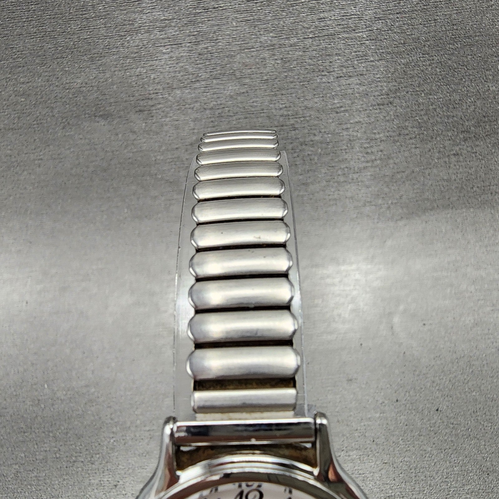 Citizen Watch Women 28mm White Dial Silver Tone Round 5430K006171 New Battery4