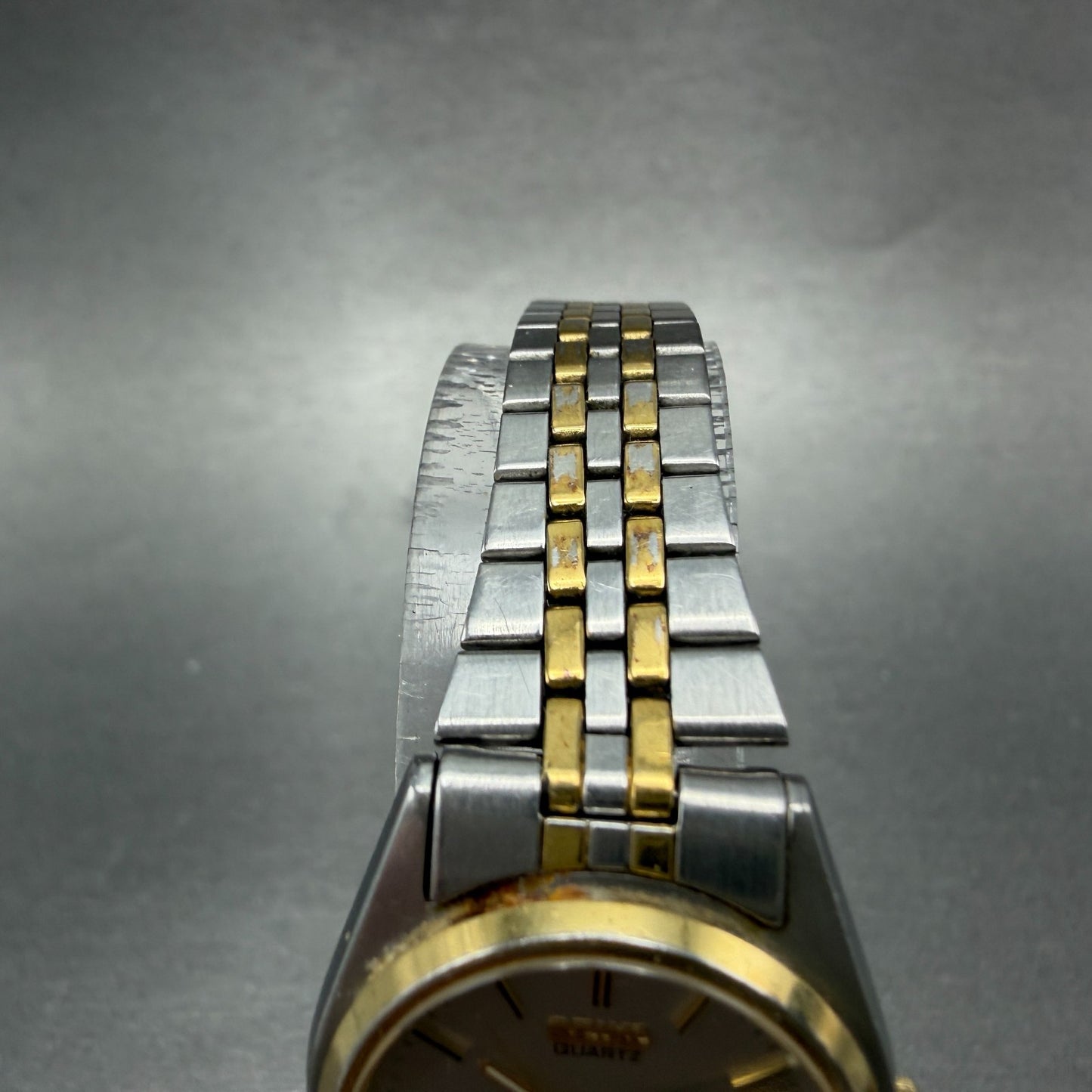 Seiko SQ Watch Women 24mm Silver Dial Two Tone Daydate 3Y03-0031 New Battery4