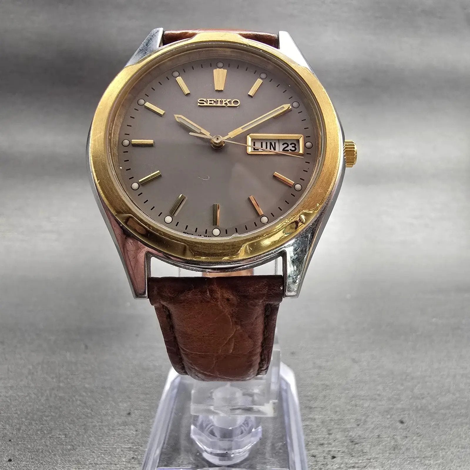 Seiko Watch Men 36mm Silver Dial Two Tone Daydate Round 7N43-8199 New Battery5