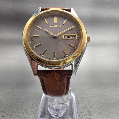 Seiko Watch Men 36mm Silver Dial Two Tone Daydate Round 7N43-8199 New Battery5
