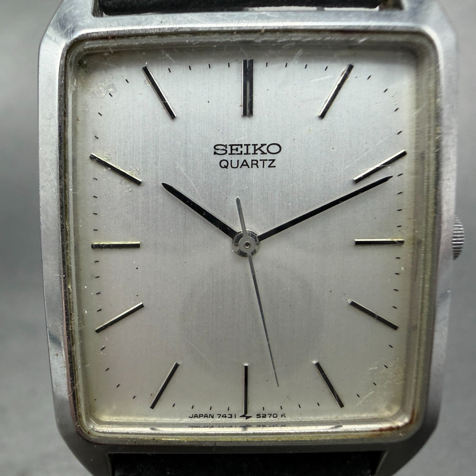 Seiko Tank Watch Men 27mm Silver Dial Silver Tone Rectangle 7431-5210 NewBattery1