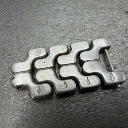 48018772