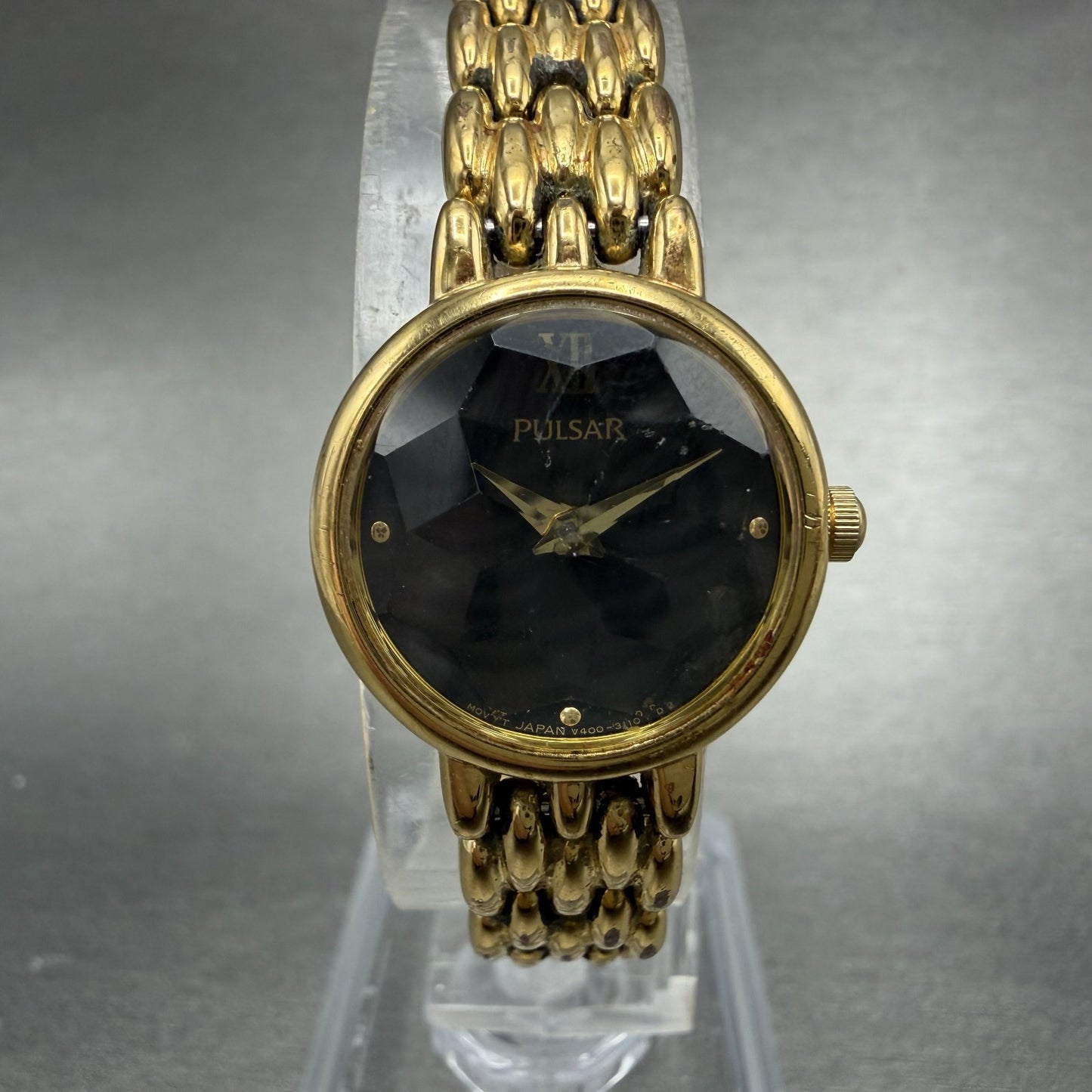 Seiko Pulsar Watch Women 20mm Black Dial Gold Tone Round V400-0880 New Battery0