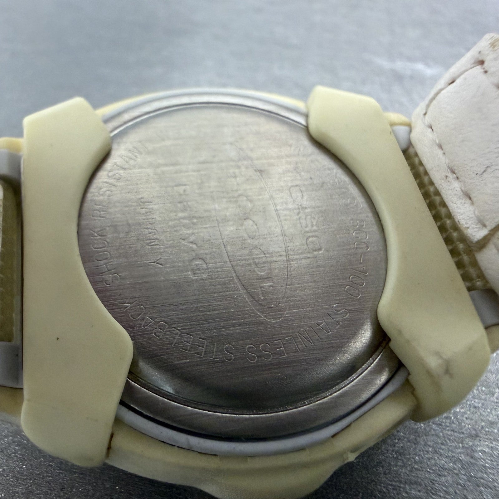 Casio Baby-G BGC-100 Watch Women 38mm Digital White Tone Round New Battery ABC9