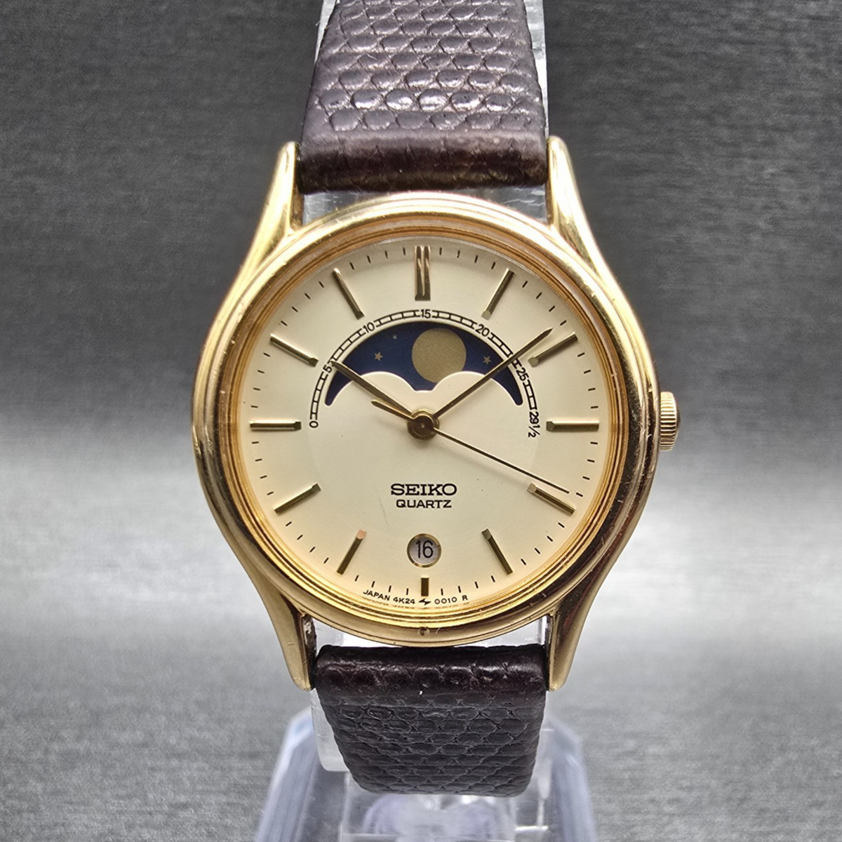 Seiko Moon Phase Watch Women 26mm Champagne Dial Gold Tone Date 4K24-0019 NewBat0