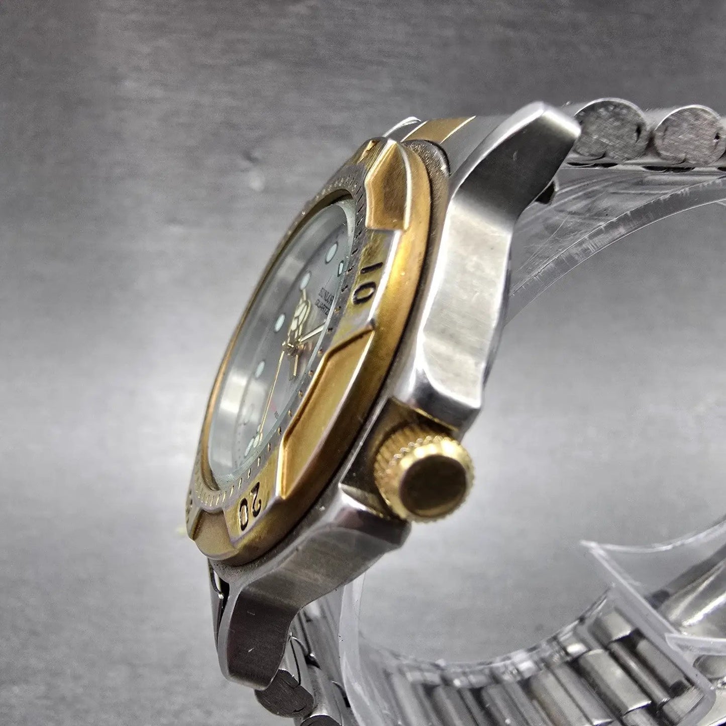 Sunlord Dive Watch Men 35mm Silver Dial Two Tone Round New Battery Vintage2