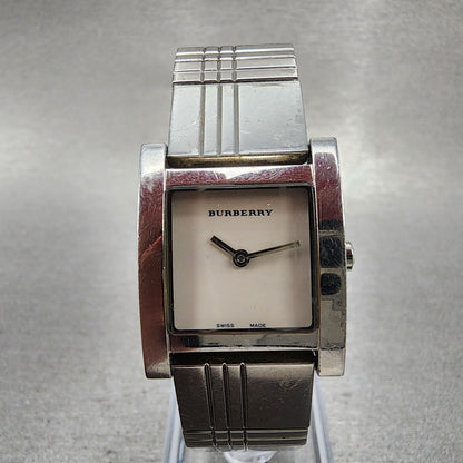 Burberry Tank Watch Women White Dial Stainless Steel Rectangle BU4303 New Batt0