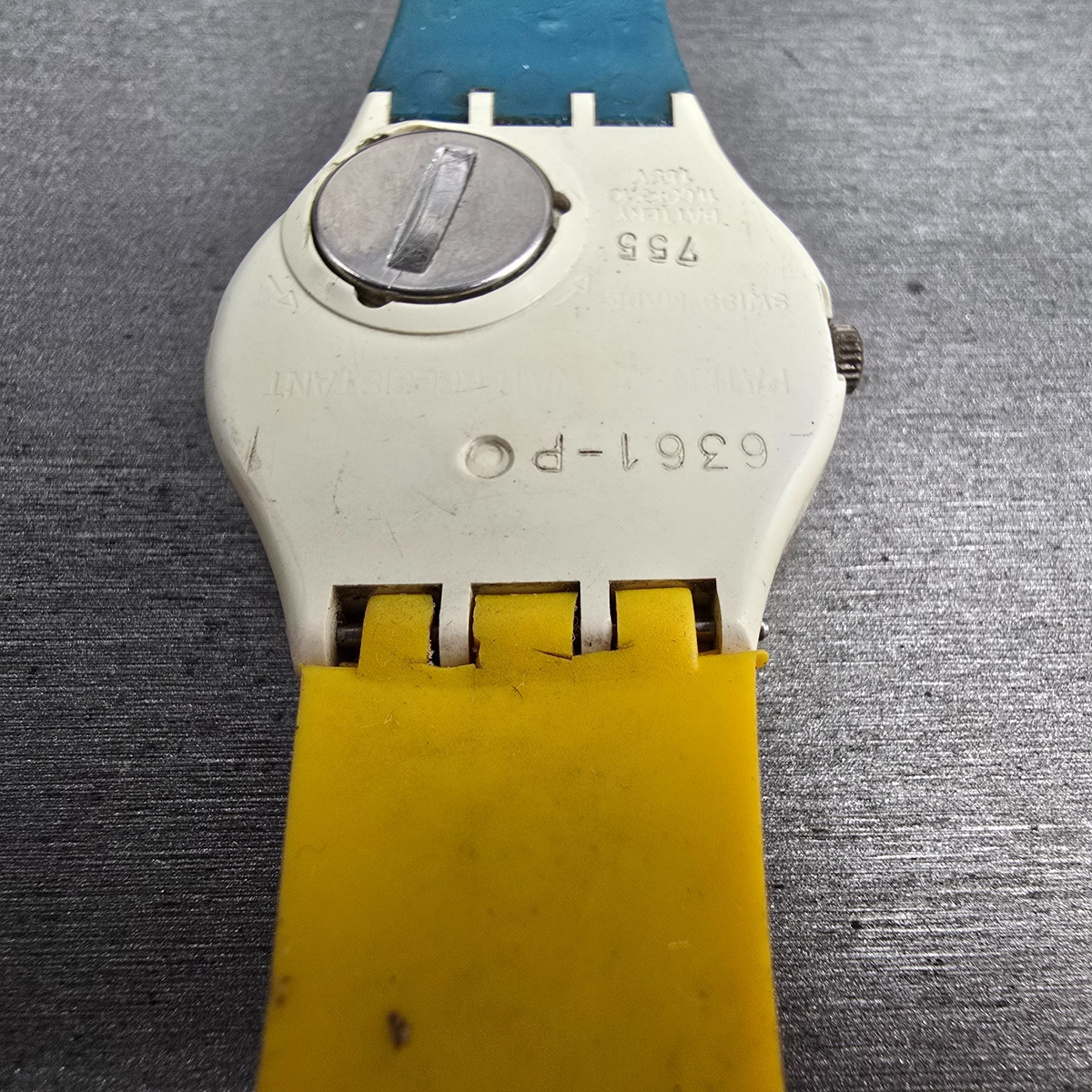 Swatch Ping Pong Watch Men 34mm White Dial White Case Round GW105 New Batt10