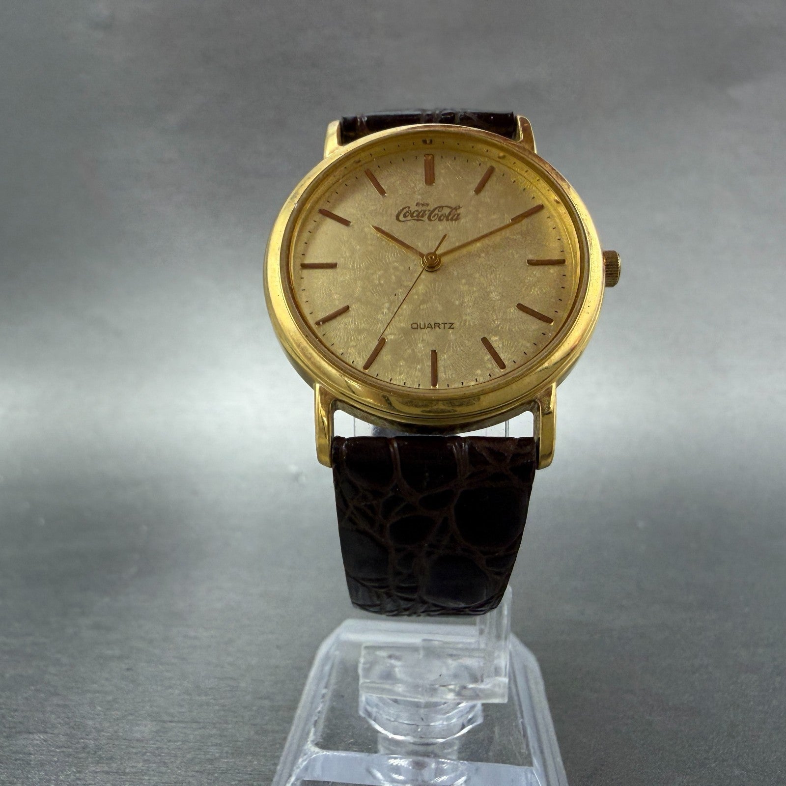 Citizen Coca Cola Watch Unisex 32mm Gold Dial Gold Tone Round New Battery5