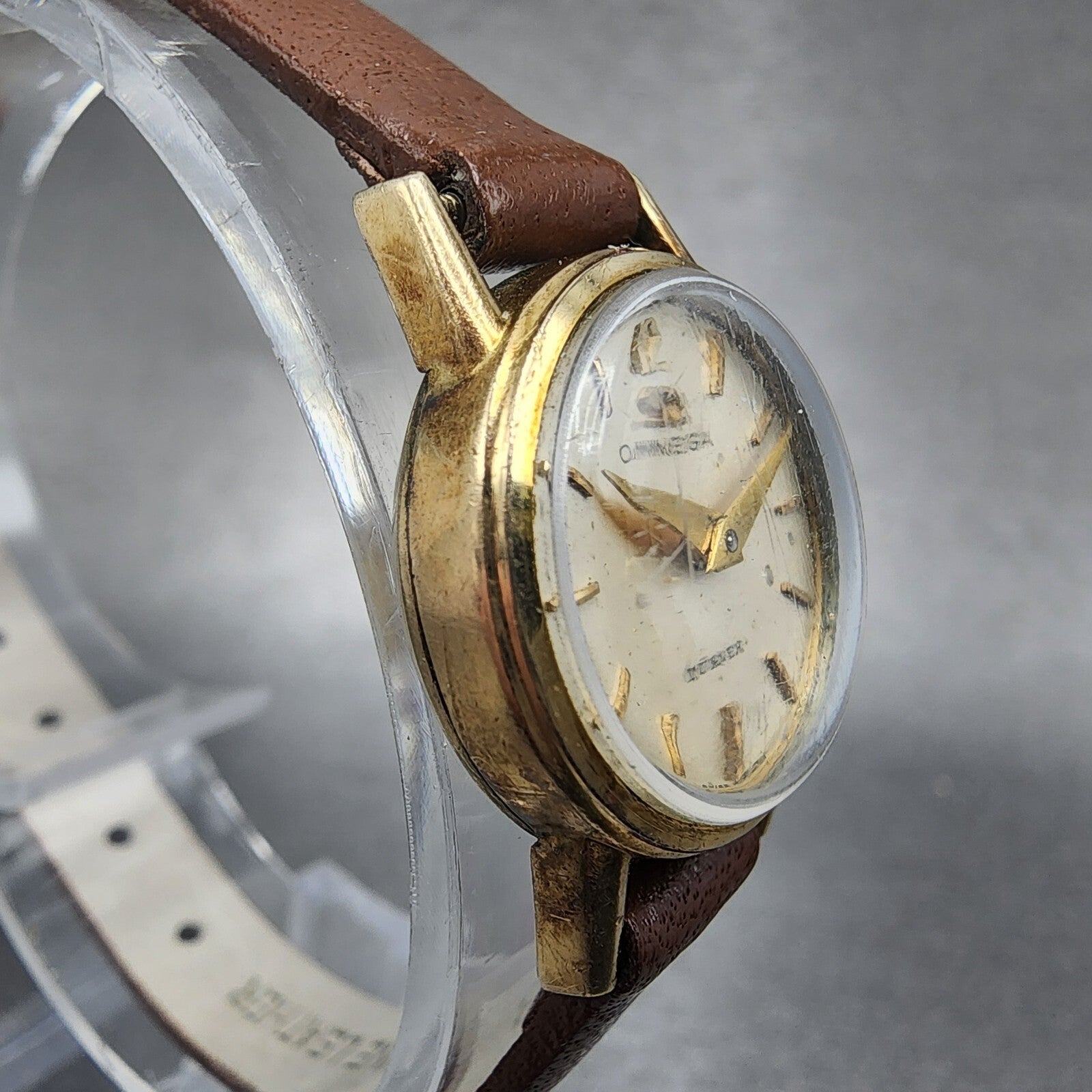 VTG Omega Turler Watch Women 19mm Cream Dial Gold Plated Manual Wind Runs Cal2444