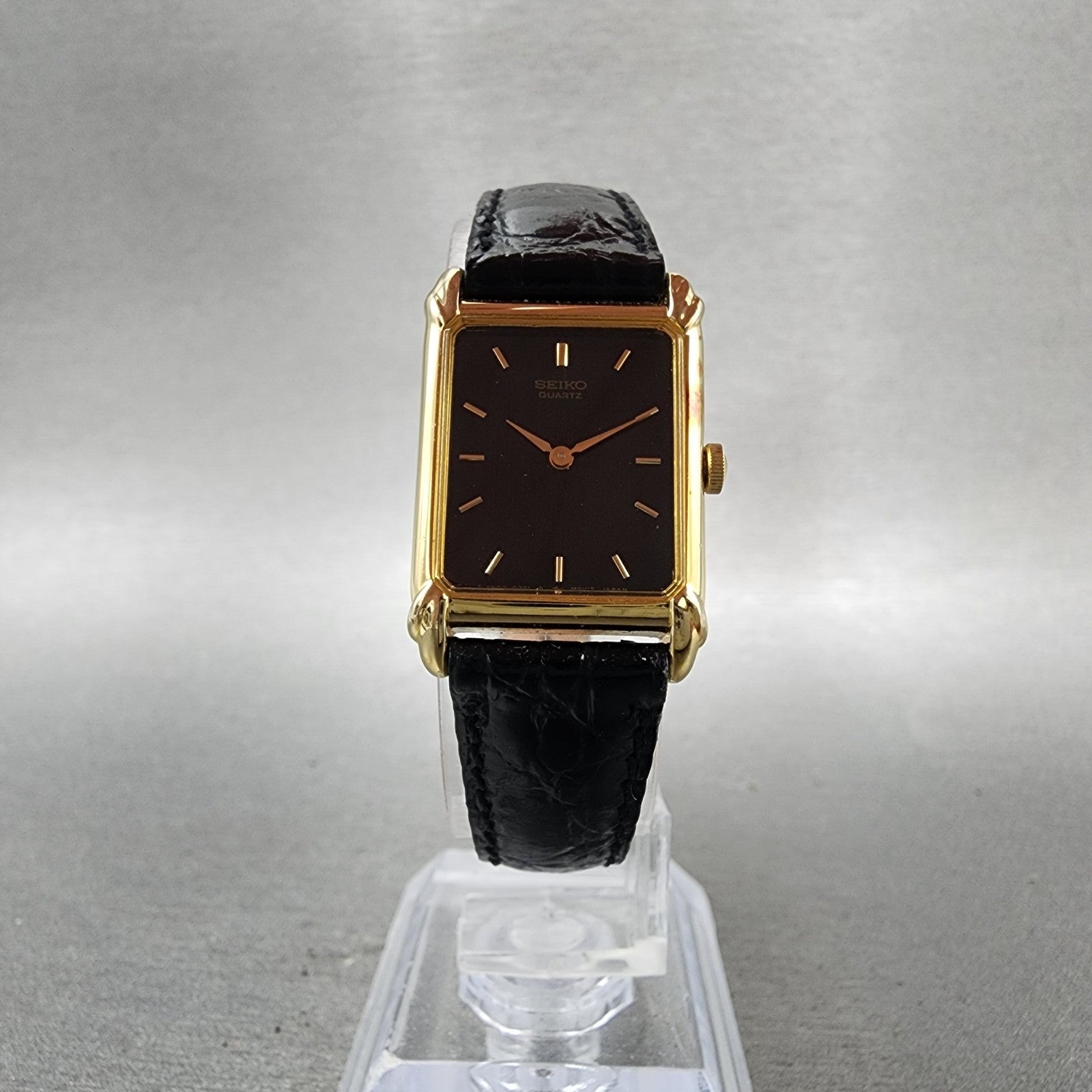 Seiko Tank Watch Women 19mm Black Dial Gold Tone Rectangle 4N005101 New Battery5