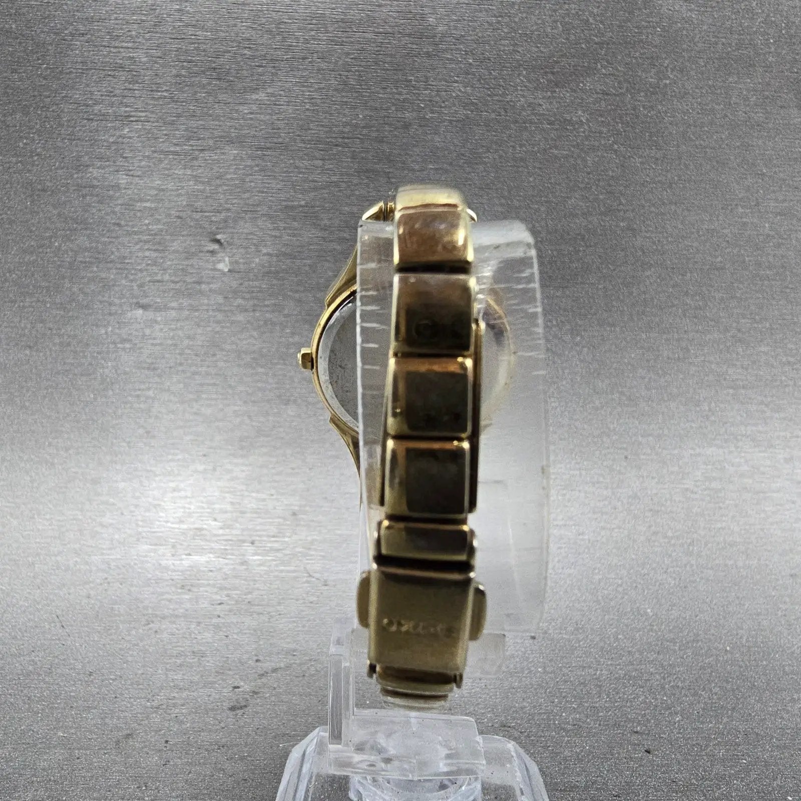 Seiko Solar Watch Women 28mm MOP Dial Gold Tone Round V115-0AZ0 Runs Crystals7