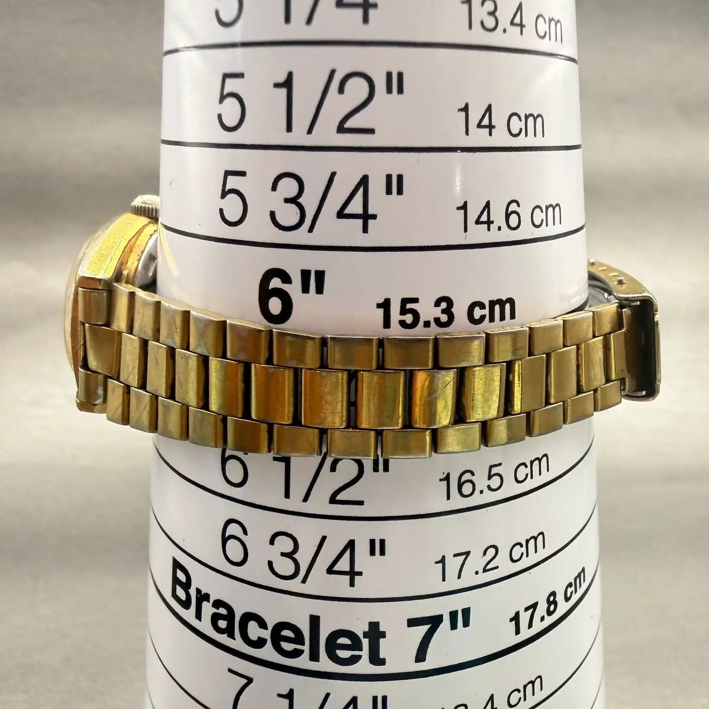 Citizen CQ Watch Women 24mm Silver Dial Gold Tone Date Round 2010-891252 New Bat9