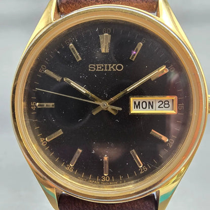 Seiko Watch Men 35mm Black Dial Gold Tone Daydate Round 7N43-8A99 New Battery1