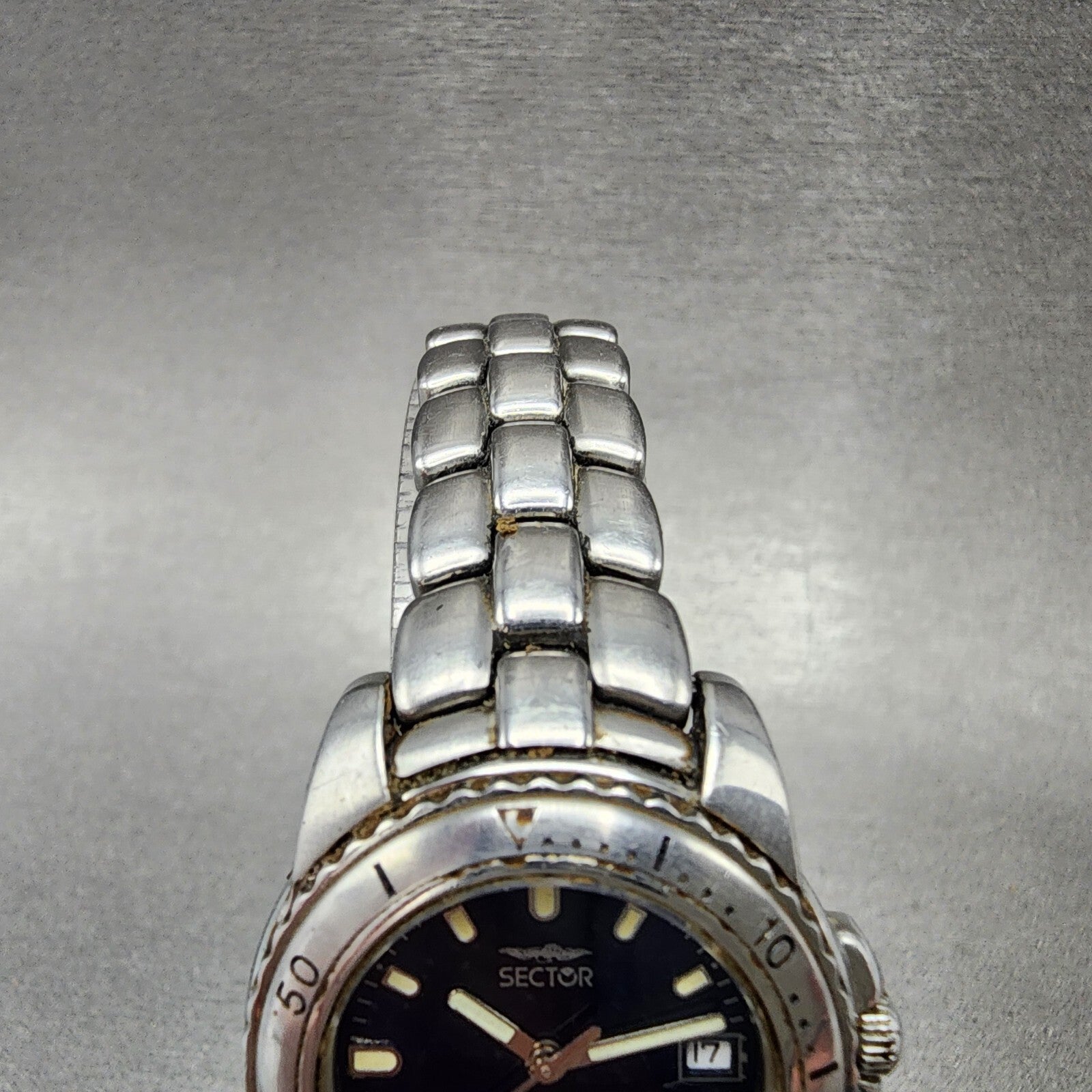 Sector ADV 5500 Dive Watch Women 29mm Blue Dial Steel Date Round New Battery4
