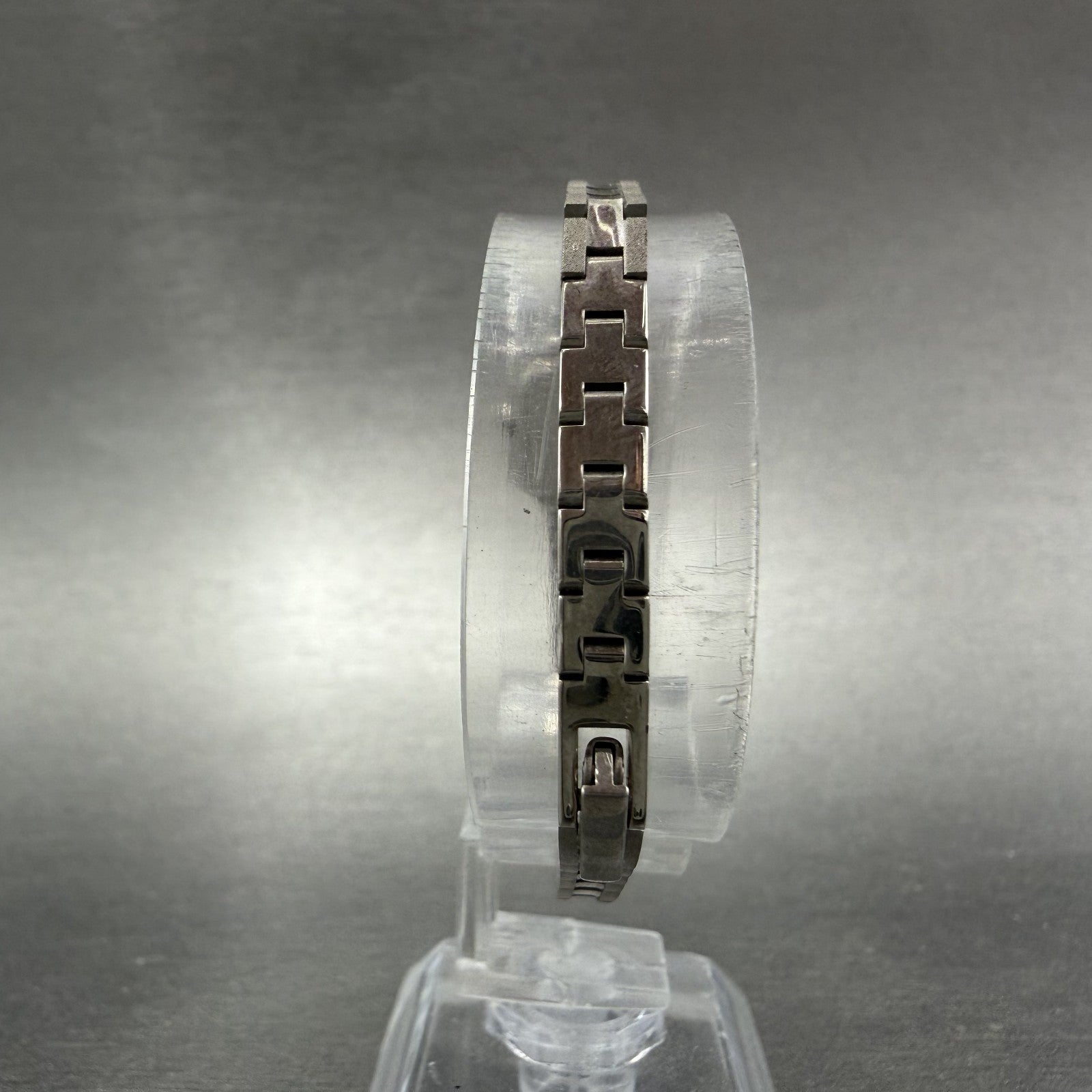 Citizen CQ Watch Women 13mm Silver Dial Silver Tone Rectangle New Battery ABCnjh7