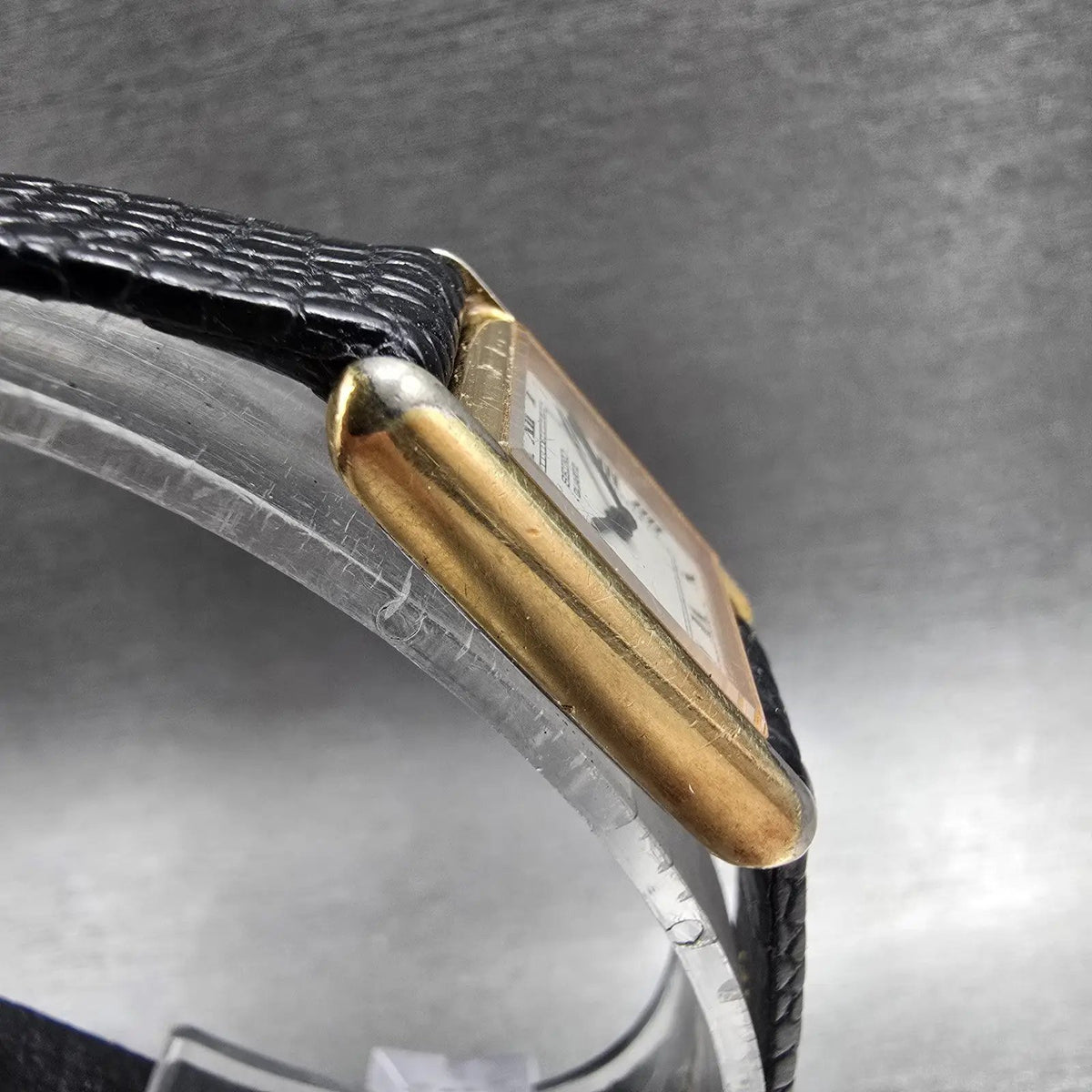 Seiko Tank Watch Women 17mm White Dial Gold Tone Rectangle 1400-5039 New Battery3