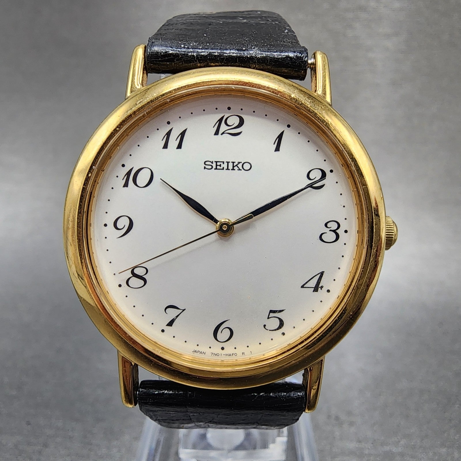 Seiko Watch Men 31mm Silver Dial Gold Tone 7n016890 New Battery0