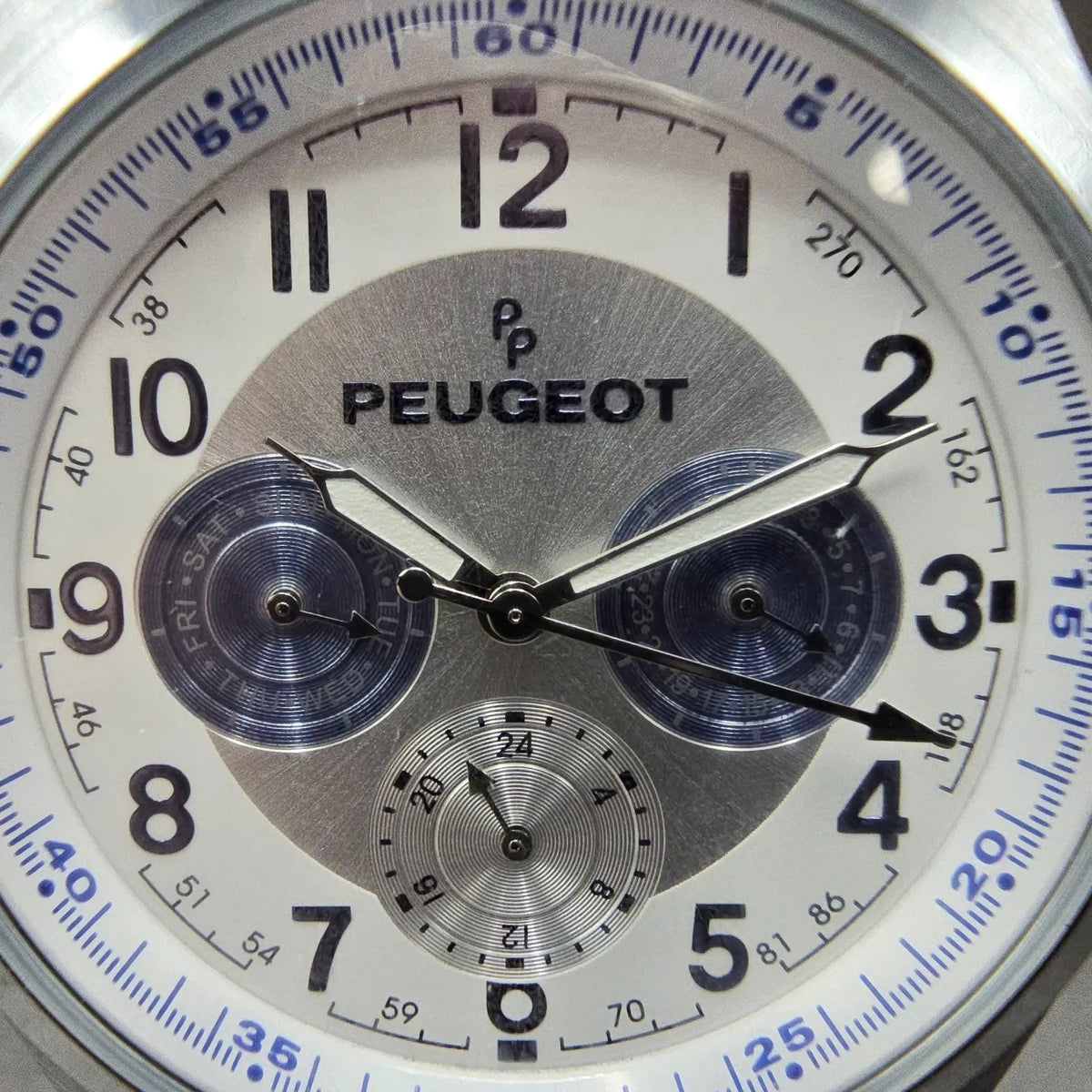 Peugeot Watch Men 42mm White Dial Silver Round Daydate 2028 New Battery2
