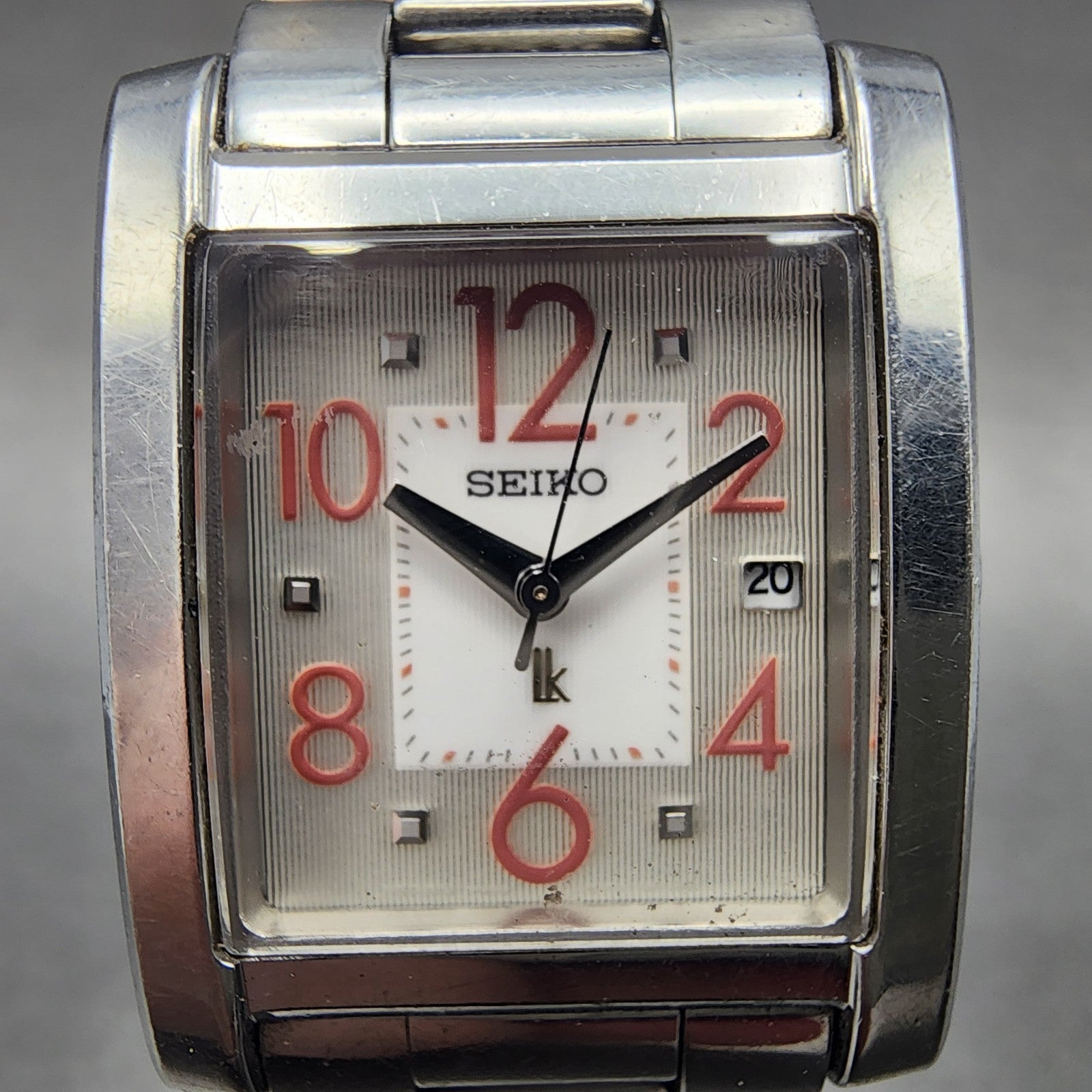 Seiko Lukia Tank Watch Women 24mm Silver Dial Silver Tone 7n820dk0 New Battery1