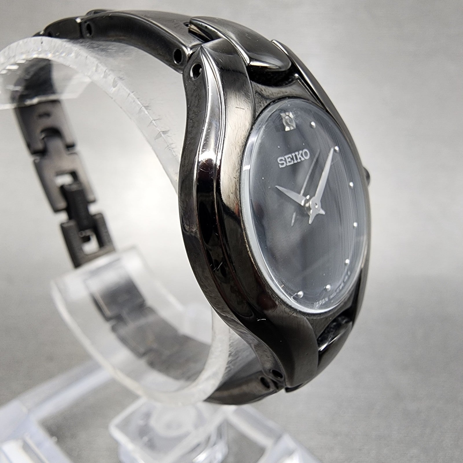 Seiko Watch Women 25mm Black Dial Black Tone Diamond 1n000rc0 New Battery3