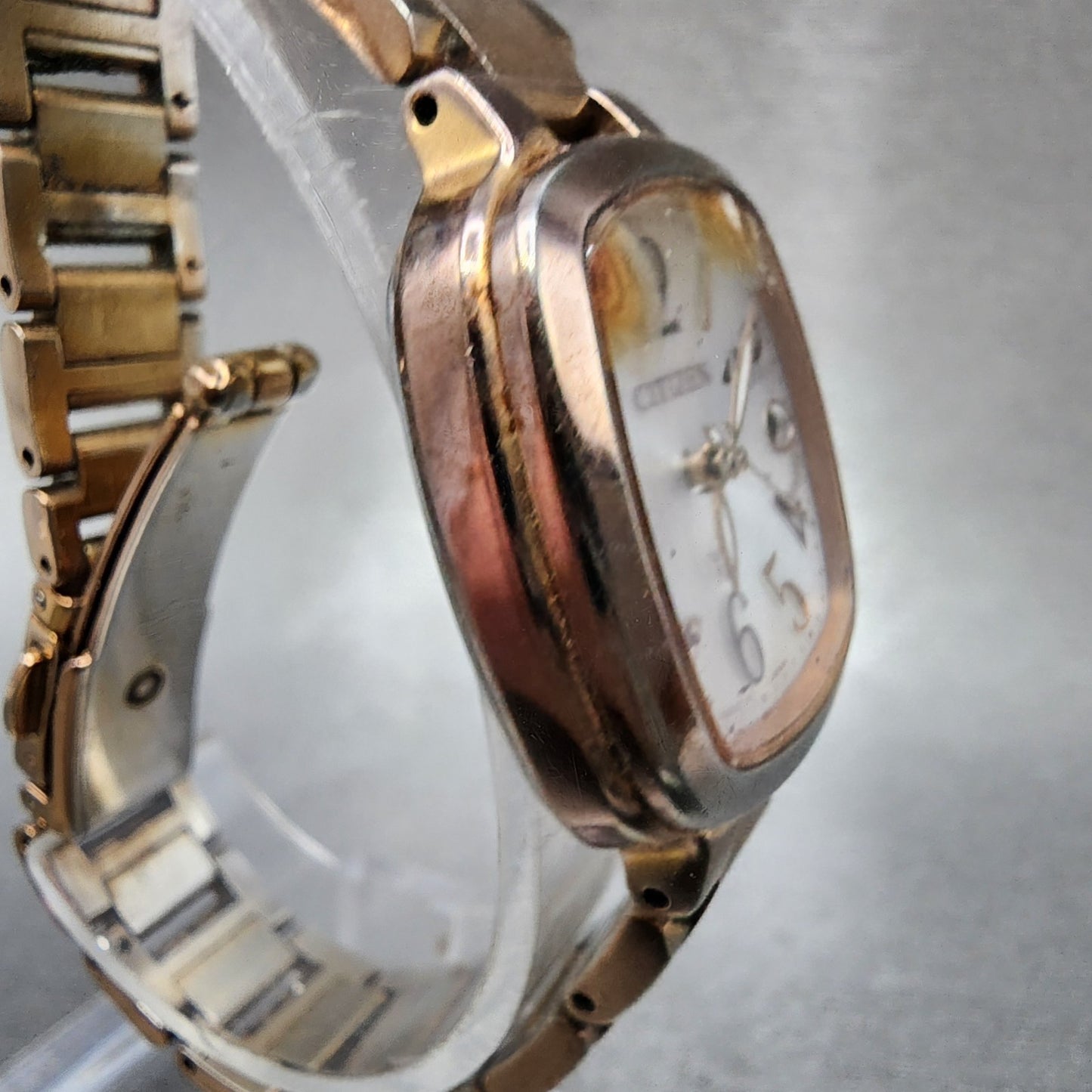 Citizen EcoDrive XC Watch Women 25mm White Dial Rose Gold Date H058 Runs3
