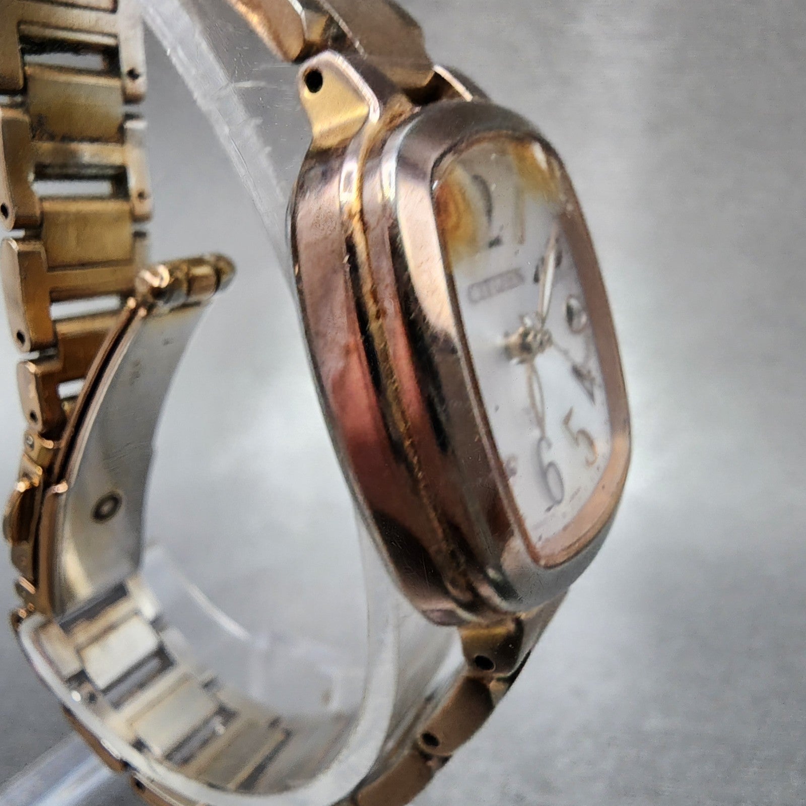 Citizen EcoDrive XC Watch Women 25mm White Dial Rose Gold Date H058 Runs3