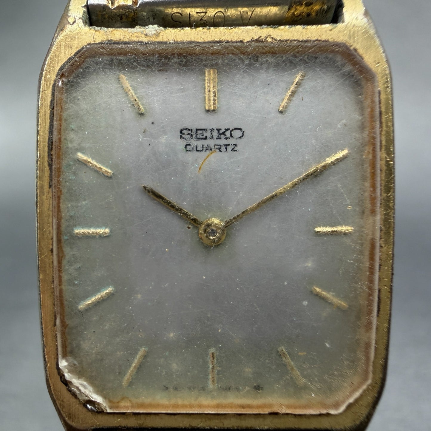 Seiko Tank Watch Men 26mm Gray Dial Gold Tone Rectangle 5P30-5D39 PARTS Vintage2