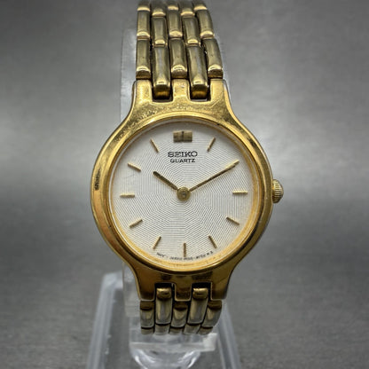 Seiko Watch Women 22mm White Dial Gold Tone Round 1n00-0a99 New Battery ABCD0