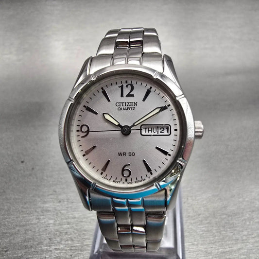 Citizen Watch Women 25mm Silver Dial Silver Tone Daydate 1002-S047439 New Batt0