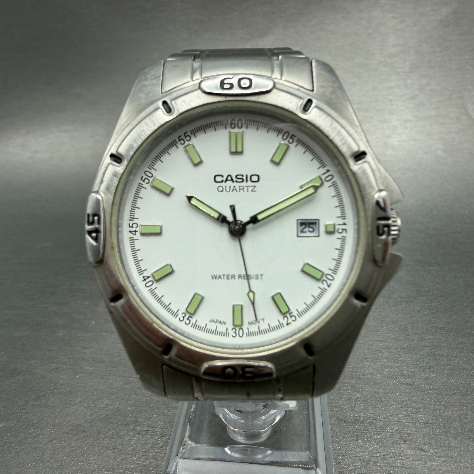 Casio Dive Watch Men 41mm White Dial Silver Tone Date Round MTP-1244 New Batt 9E0